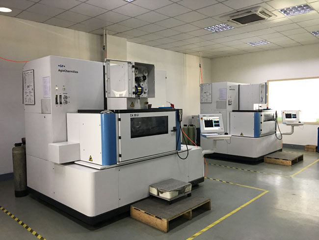 Charmile線切割機